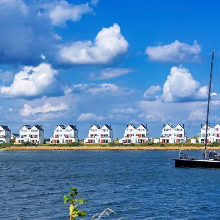 Ferienhaus-an-der-ostsee-by-seeblick-ferien-oro-direkte-wasserlage-sauna-e-saeule Hébergement de vacances Olpenitz