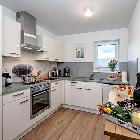 Ferienhaus-an-der-ostsee-by-seeblick-ferien-oro-direkte-wasserlage-sauna-e-saeule Hébergement de vacances Olpenitz