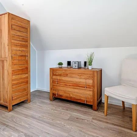 Hébergement de vacances Ferienhaus-an-der-ostsee-by-seeblick-ferien-oro-direkte-wasserlage-sauna-e-saeule Olpenitz