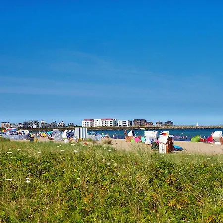 Hébergement de vacances Ferienhaus-an-der-ostsee-by-seeblick-ferien-oro-direkte-wasserlage-sauna-e-saeule
